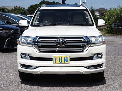 صورة 2 لـ 2020 Toyota LAND CRUISER 200