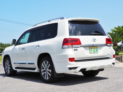 صورة 6 لـ 2020 Toyota LAND CRUISER 200