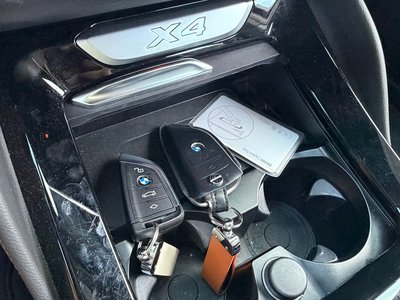 2024 BMW X4 缩略图 12