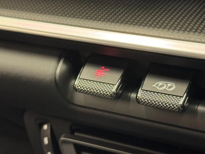 2025 Porsche 911 — миниатюра 46