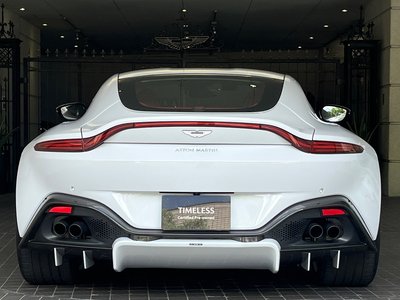 ASTON MARTIN VANTAGE - 5