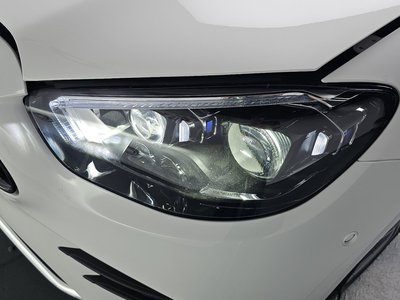 صورة 9 لـ 2023 Mercedes-BENZ E-CLASS
