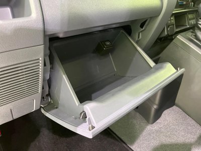2025 Toyota LAND CRUISER 70 缩略图 24