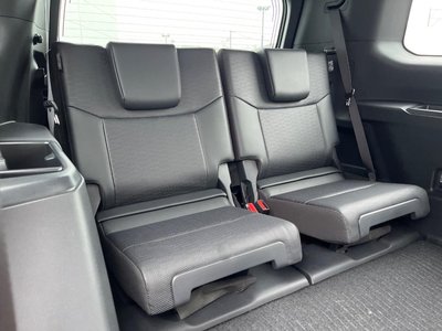 2025 Toyota LAND CRUISER 250 — миниатюра 38