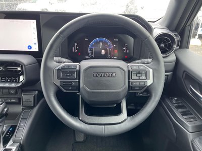 2025 Toyota LAND CRUISER 250 — миниатюра 11