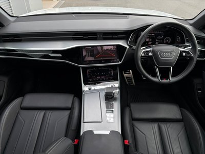 2025 AUDI A6 AVANT — фото 13