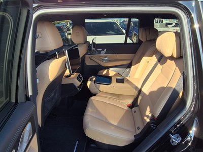 MERCEDES-BENZ GLS - 10