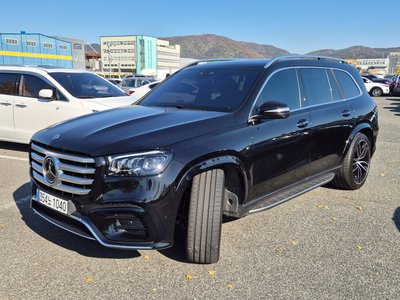 MERCEDES-BENZ GLS