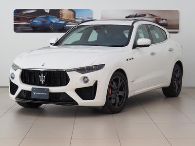 2019 Maserati LEVANTE — фото 1