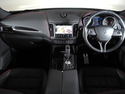2019 Maserati LEVANTE — фото 5