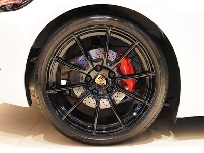 PORSCHE 718 BOXSTER - 10