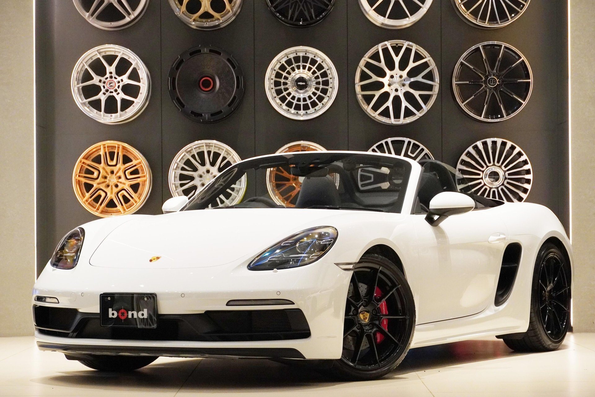 PORSCHE 718 - View 1