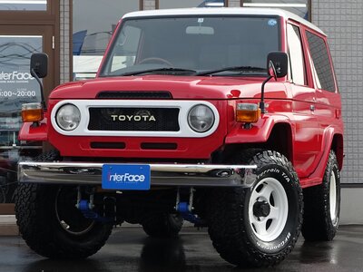 TOYOTA LAND CRUISER 70
