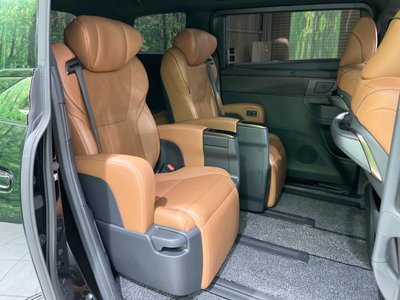 TOYOTA VELLFIRE - 9