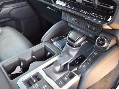 2024 Toyota LAND CRUISER 250 — миниатюра 41
