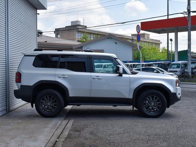 صورة 4 لـ 2024 Toyota LAND CRUISER 250