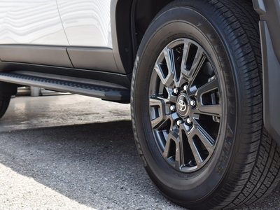 2024 Toyota LAND CRUISER 250 — миниатюра 24