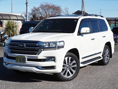 TOYOTA LAND CRUISER 200 - 4