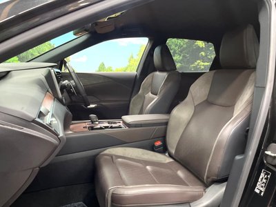 صورة مصغرة 52 لـ 2023 Lexus RX