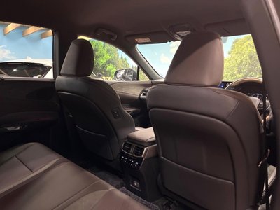 صورة مصغرة 41 لـ 2023 Lexus RX