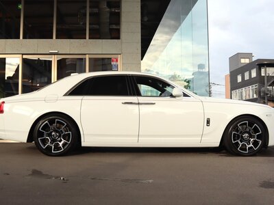 ROLLS-ROYCE GHOST - 4