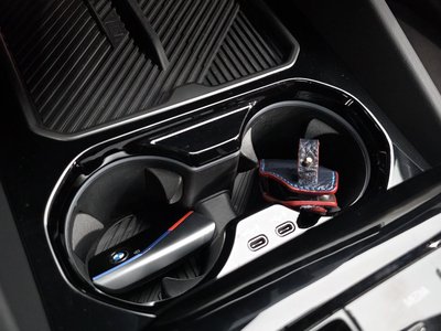 2023 BMW 5 SERIES — миниатюра 35