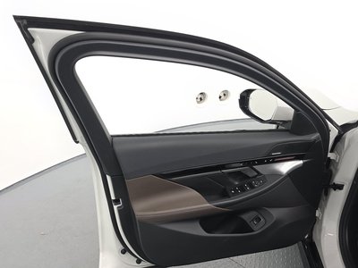 2023 BMW 5 SERIES — миниатюра 14