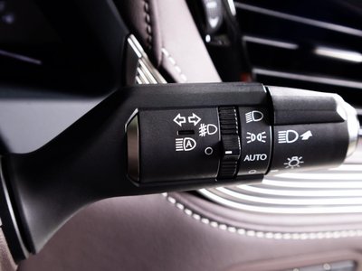 صورة مصغرة 54 لـ 2019 Lexus LS