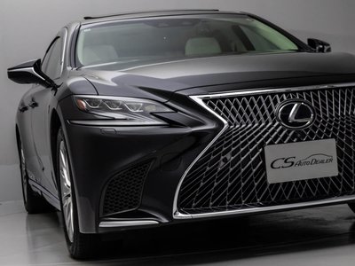 صورة مصغرة 30 لـ 2019 Lexus LS