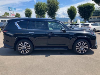 صورة مصغرة 7 لـ 2024 Lexus LX