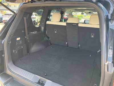 صورة مصغرة 70 لـ 2024 Lexus LX