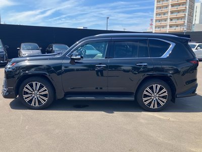 صورة مصغرة 8 لـ 2024 Lexus LX