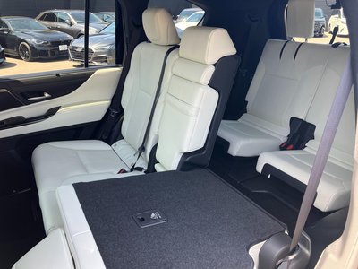 صورة مصغرة 31 لـ 2024 Lexus LX