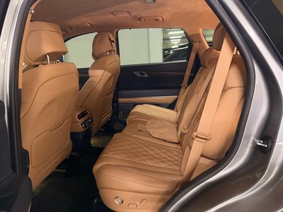 2022 Genesis GV80 — миниатюра 17