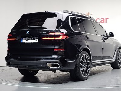 2023 BMW X7 照片 2