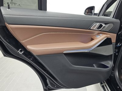 2023 BMW X7 缩略图 15