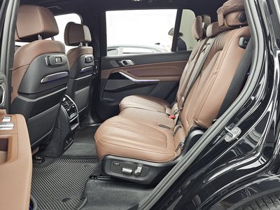 2023 BMW X7 缩略图 16