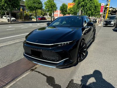 TOYOTA CROWN CROSSOVER