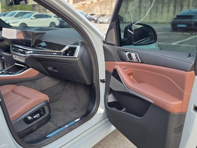 2025 BMW X5 — фото 10