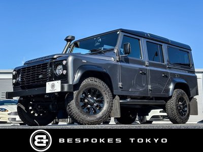 LAND ROVER DEFENDER - 1