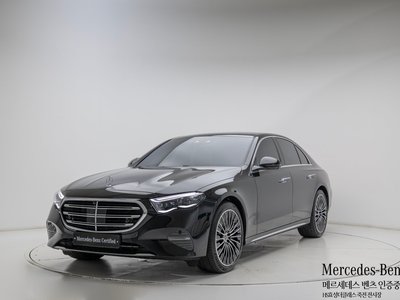 2025 Mercedes-BENZ E-CLASS photo 1