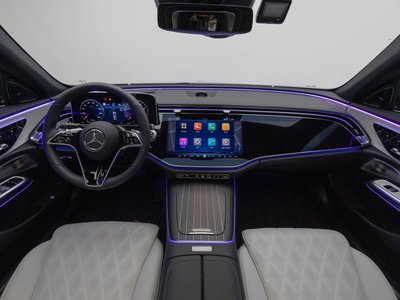 2025 Mercedes-BENZ E-CLASS photo 5