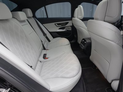 صورة مصغرة 17 لـ 2025 Mercedes-BENZ E-CLASS