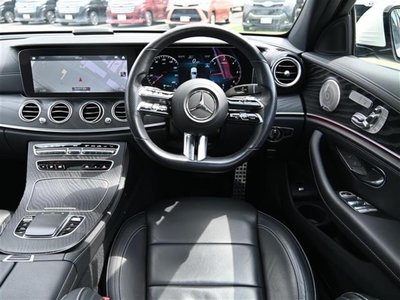 MERCEDES-BENZ E-CLASS - 10