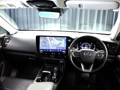 2023 Lexus NX — фото 4