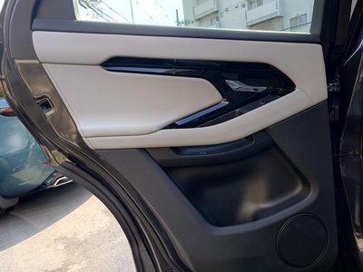 2024 LAND Rover RANGE ROVER EVOQUE thumbnail 37