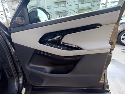 2024 LAND Rover RANGE ROVER EVOQUE thumbnail 24