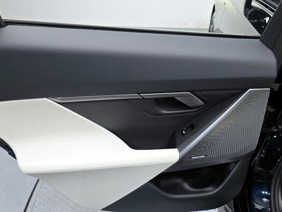 2025 BMW 5 SERIES — миниатюра 15