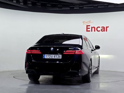 BMW 5 SERIES - 3