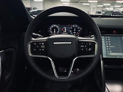 LAND ROVER DISCOVERY SPORT - 7